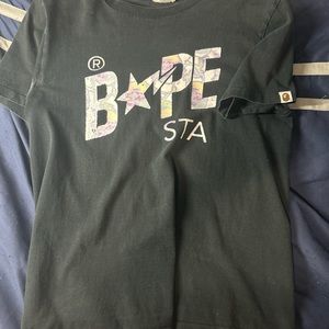black bapesta tee